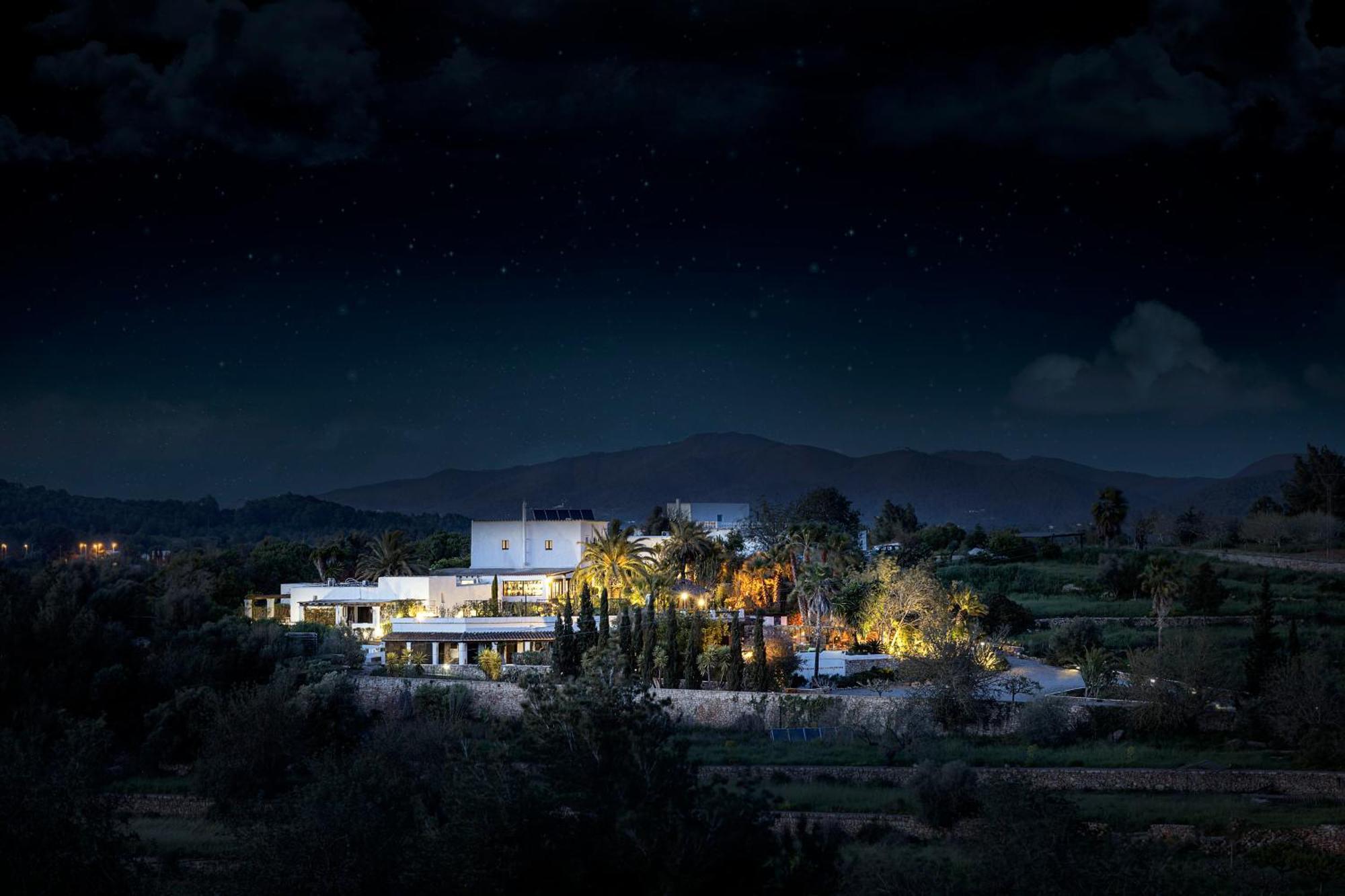 Finca Legado Ibiza ซานตาเอวเลเรียเดสริว ภายนอก รูปภาพ